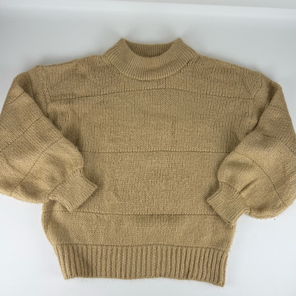 ASOS DESIGN Puff-Sleeve Knit Sweater – Camel Tan
